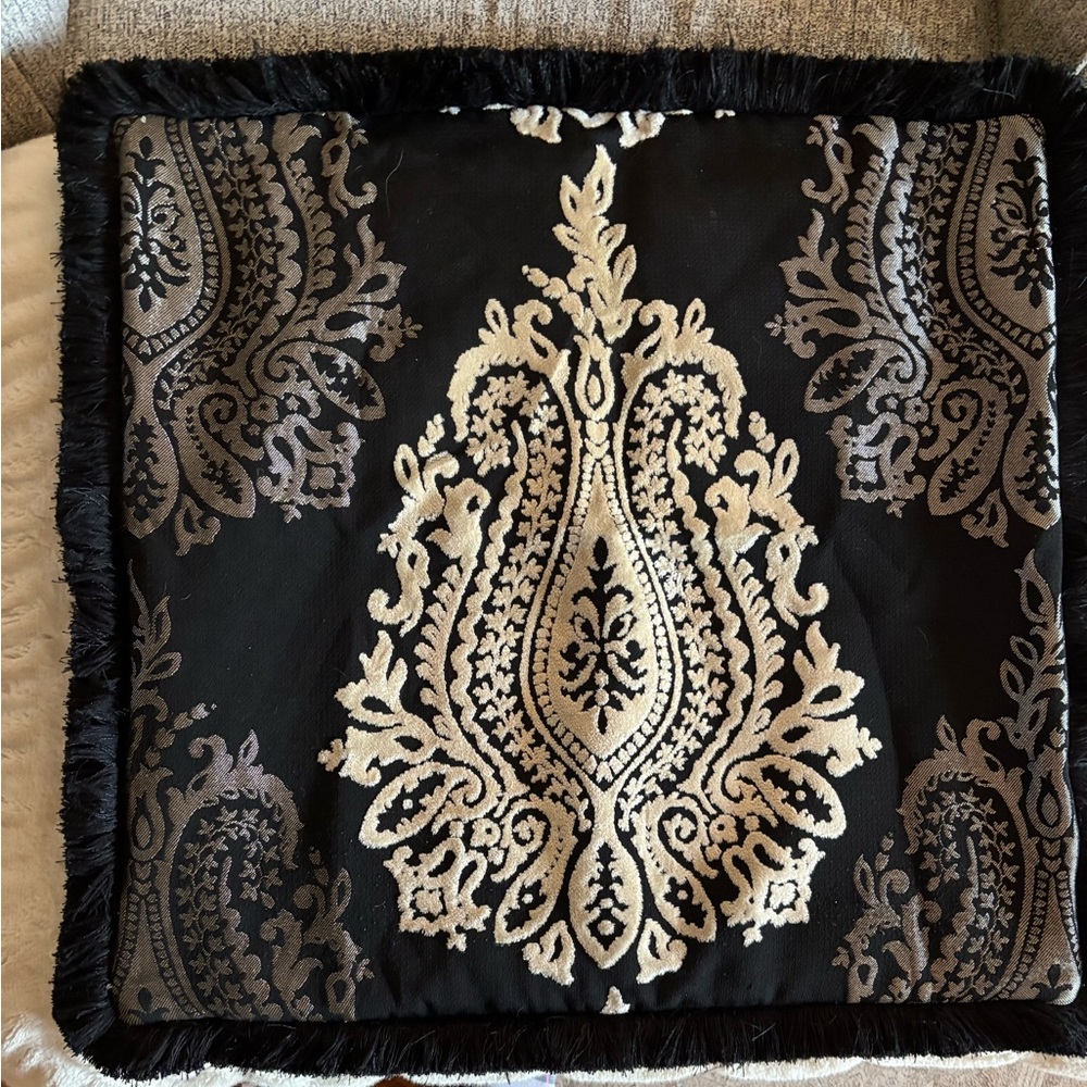 Set of 3 Euro Shams 27” – Romo Cut Velvet Paisley Damask